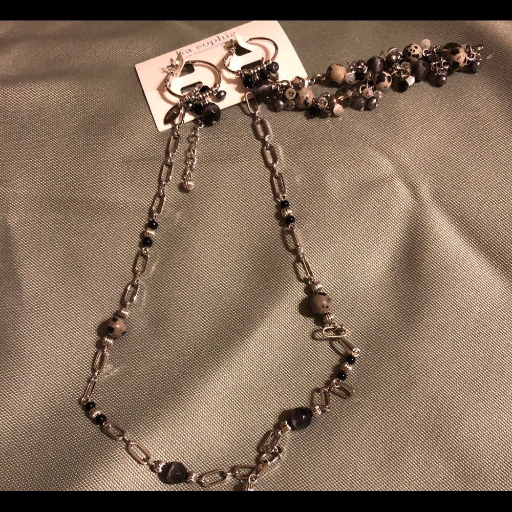 Lia Sophia necklace, earrings and bracelet set